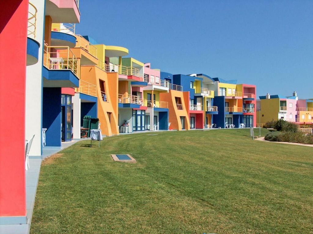 Marina De Albufeira Orada Resort - 2-Bed Apartment With Huge Pool المظهر الخارجي الصورة