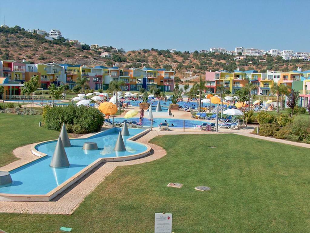 Marina De Albufeira Orada Resort - 2-Bed Apartment With Huge Pool المظهر الخارجي الصورة