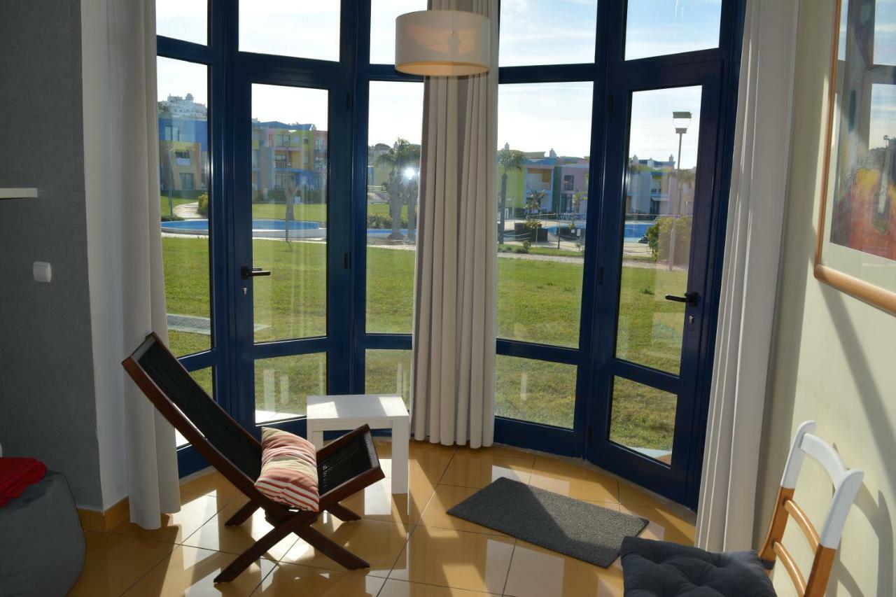 Marina De Albufeira Orada Resort - 2-Bed Apartment With Huge Pool المظهر الخارجي الصورة