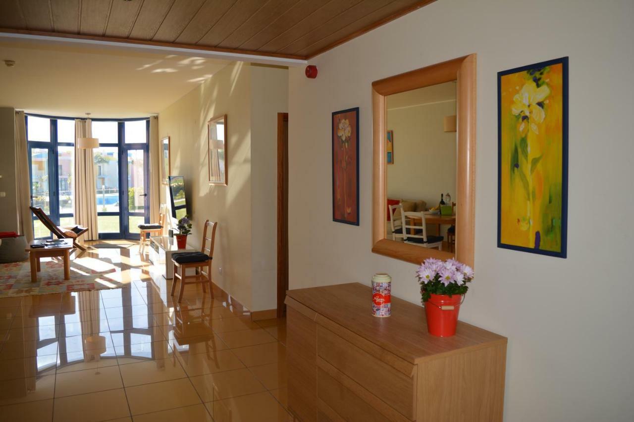 Marina De Albufeira Orada Resort - 2-Bed Apartment With Huge Pool المظهر الخارجي الصورة